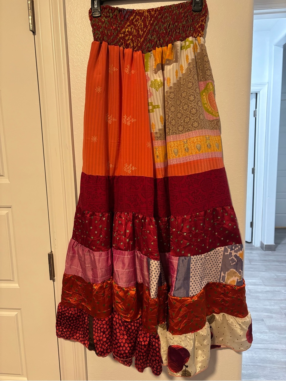 POL Patchwork pants in Red and Orange